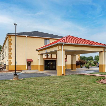 Comfort Inn & Suites Mocksville I-40 Buitenkant foto