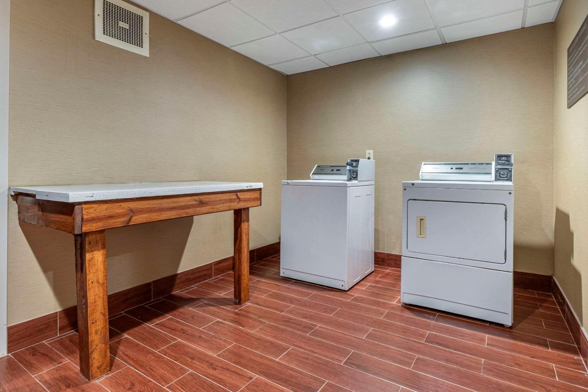 Comfort Inn & Suites Mocksville I-40 Buitenkant foto