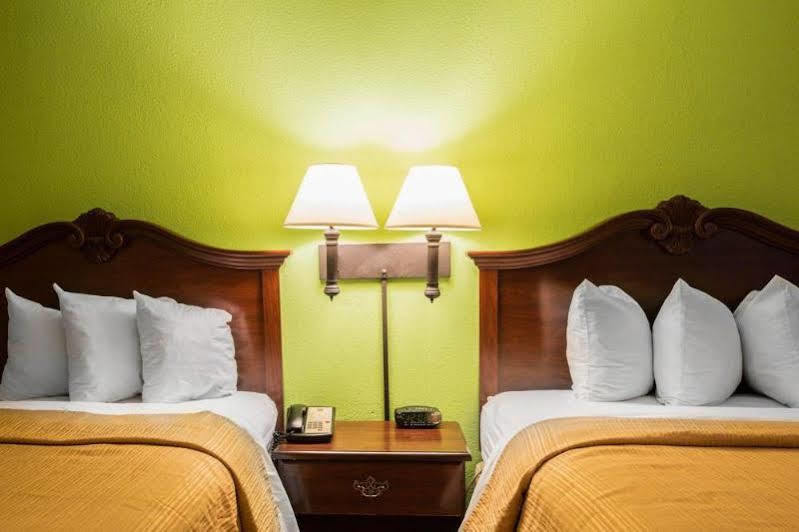 Comfort Inn & Suites Mocksville I-40 Buitenkant foto